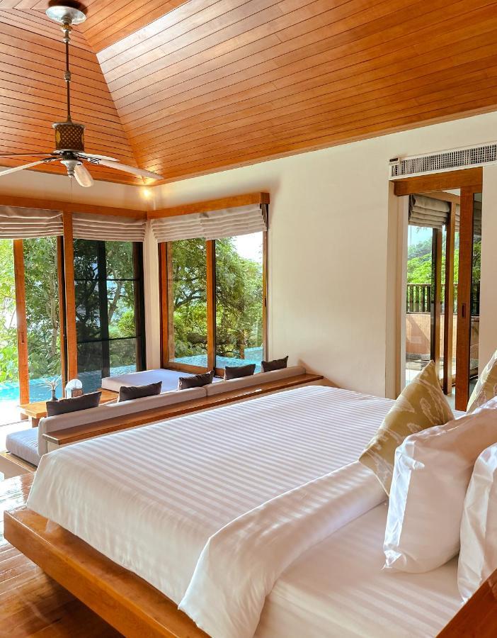Korsiri Pool Villas Cape Panwa Exterior photo