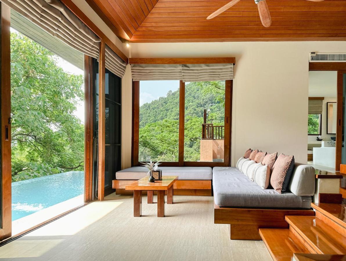 Korsiri Pool Villas Cape Panwa Exterior photo