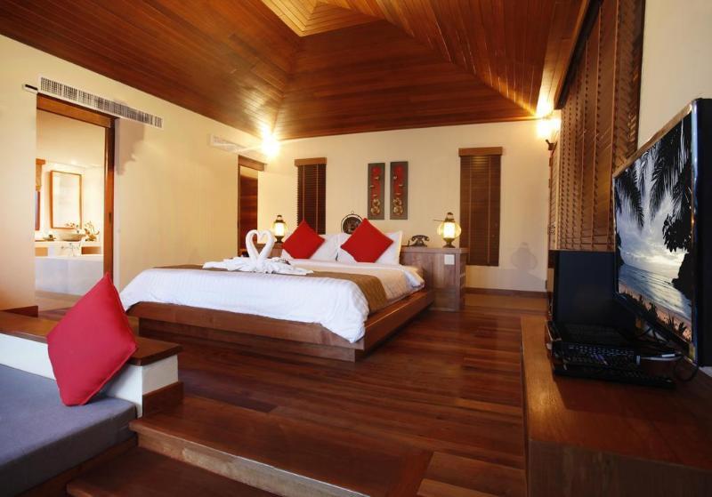 Korsiri Pool Villas Cape Panwa Exterior photo